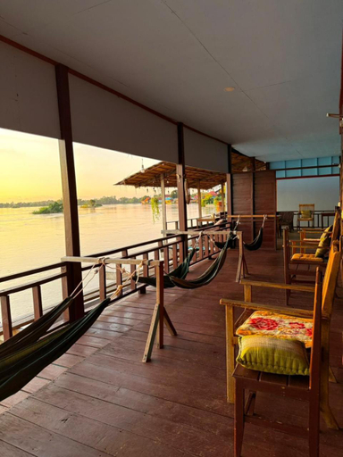 Others 5, Namknong view, Khong