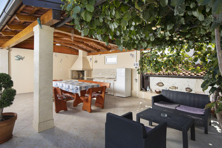Others 2, 4 bedroom villa Renata near Porec, Kaštelir-Labinci