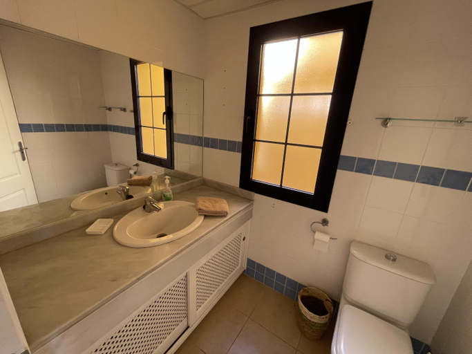 Others 3, Lovely 2 bed apartment with views & communal pool, Granada