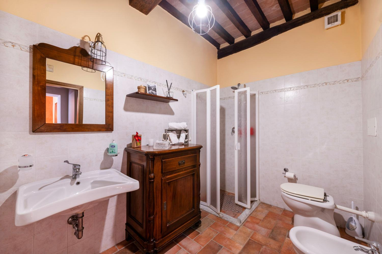 Bathroom 4, Il Castagno Toscana, Livorno