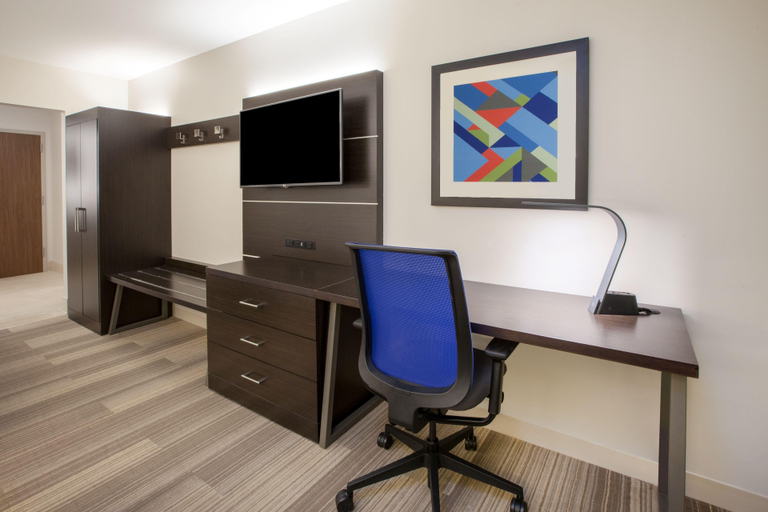Bedroom 3, Holiday Inn Express Houston North I45 Spring, Houston