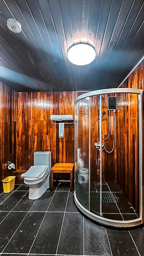 Bathroom 4, Eastland Hotel, Kibra