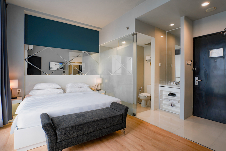 Bedroom 5, Grand Darmo Suite by AMITHYA, Surabaya