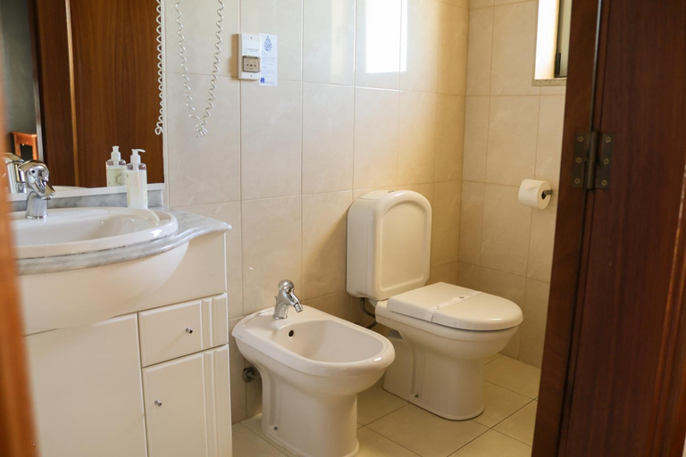 Bathroom 2, Quinta da Seixeda, Alijó