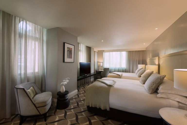 Bedroom 2, MAYFAIR HOTEL ADELAIDE by IHG, Adelaide
