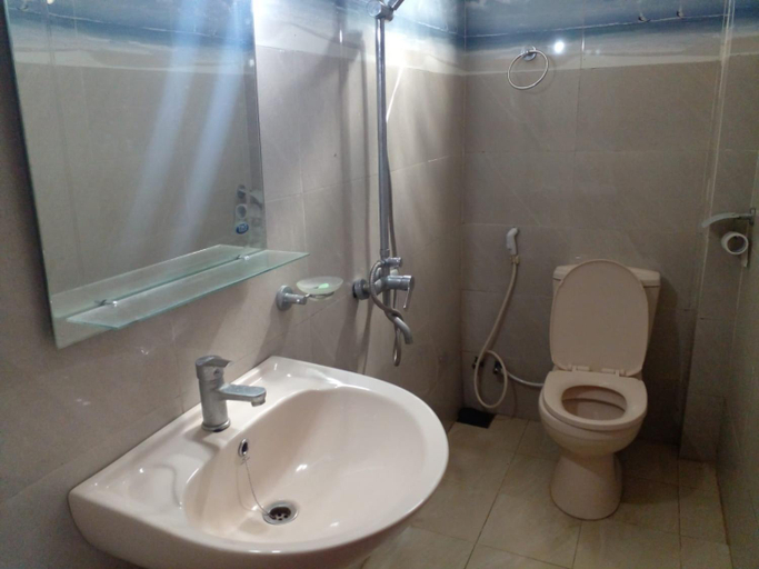 Bathroom 3, Mountain Top Guest, Bandarawela