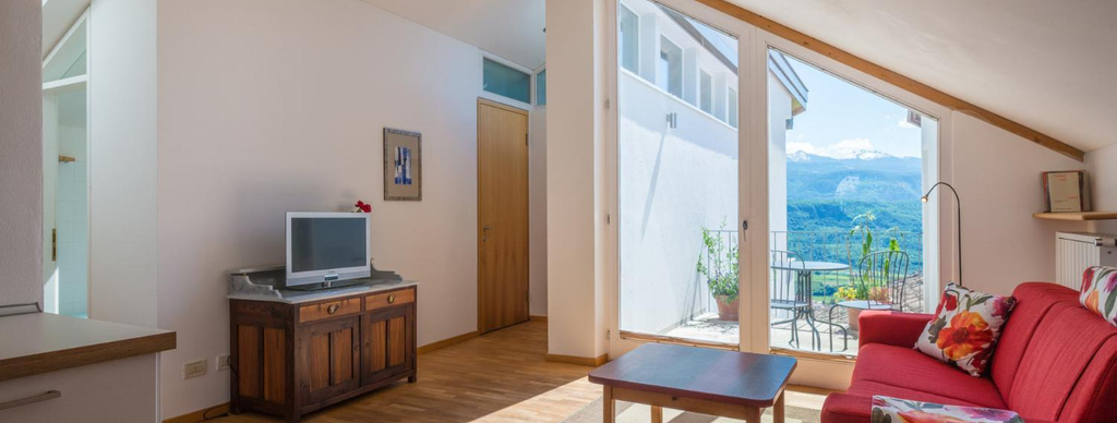 Shared lounge/TV area, Haus Pobitzer, Bolzano