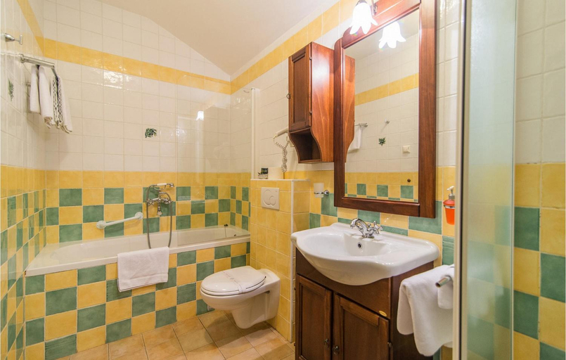 Bathroom 3, Villa Maruka, Supetar