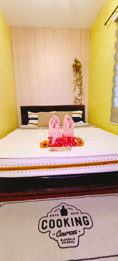 Bedroom 5, Amigas Transient House, Santo Tomas