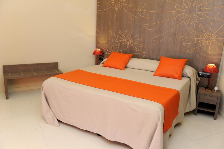 Bedroom 2, Hotel Koulnoue Village, Hienghène