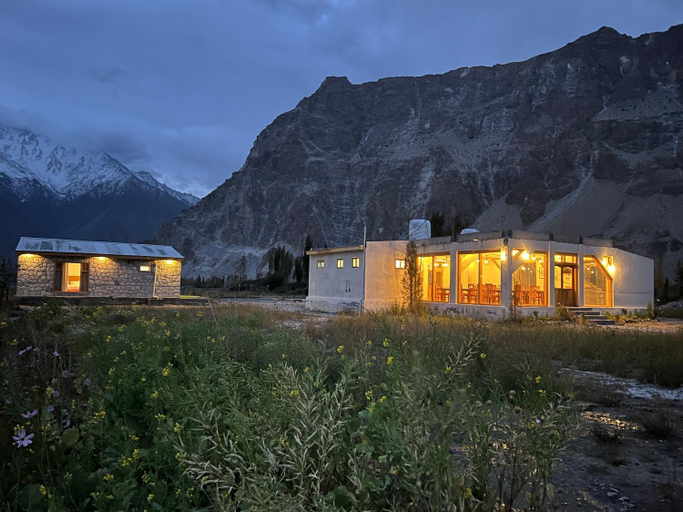 Exterior view 2, Montvale Resort, Northern Areas