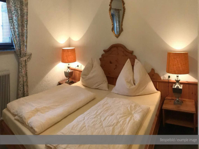 Bedroom 2, Apartment in Achensee with Stunning Lake Views, Schwaz