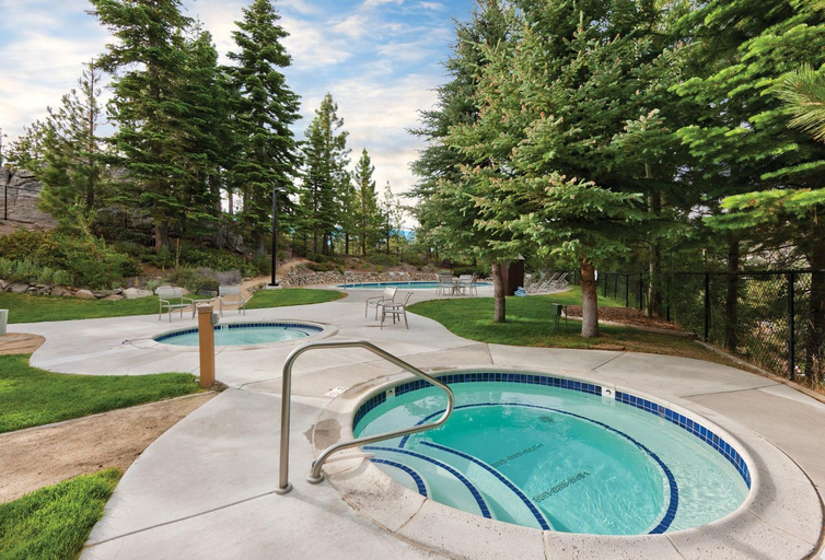 Sport & Beauty 2, Worldmark Lake Tahoe, Douglas