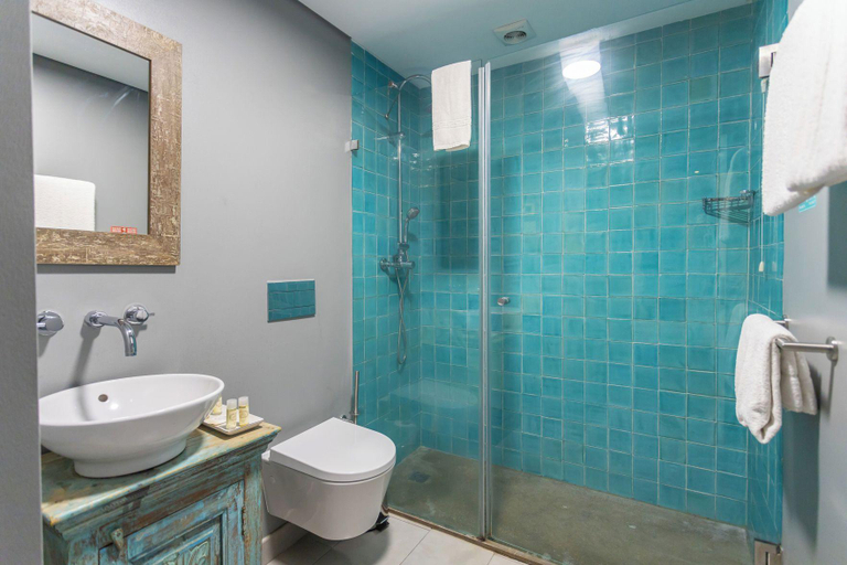 Bathroom 3, Casa Da Praça, Sesimbra