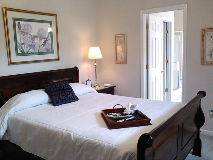 Bedroom 2, GARDEN INN AT BEE ROCK - BED AND BREAKFAST, Putnam