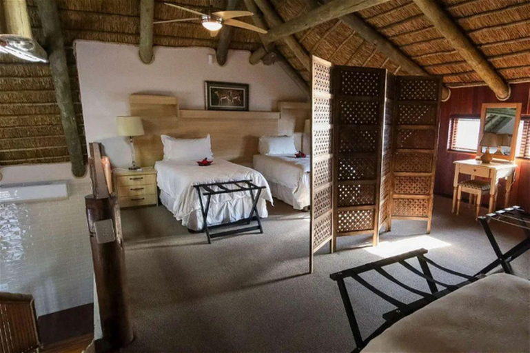 Public Area, Lichenry Bush Lodge, Waterberg