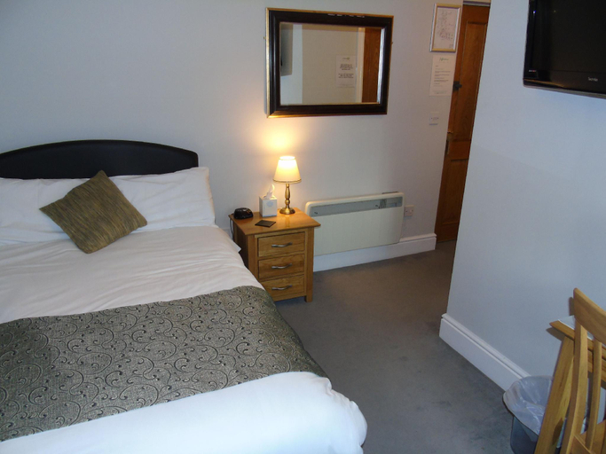 Bedroom 2, Jeffersons Hotel & Serviced Apartments, Cumbria