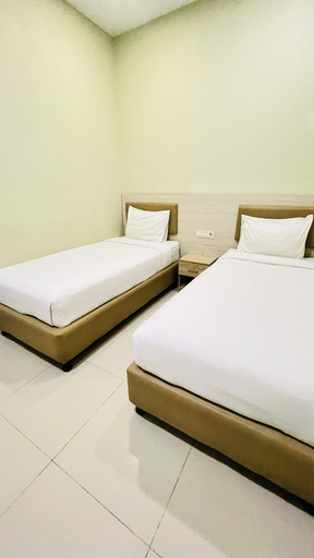 Others 5, Pare Beach Hotel, Parepare