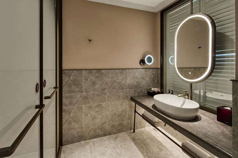 Bathroom, Mercure Beijing City Center, Beijing