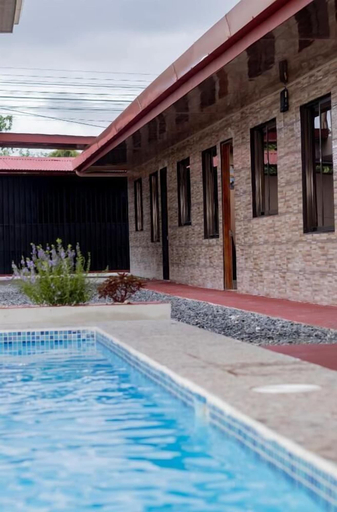 Pool 2, Macaws Villa, Osa
