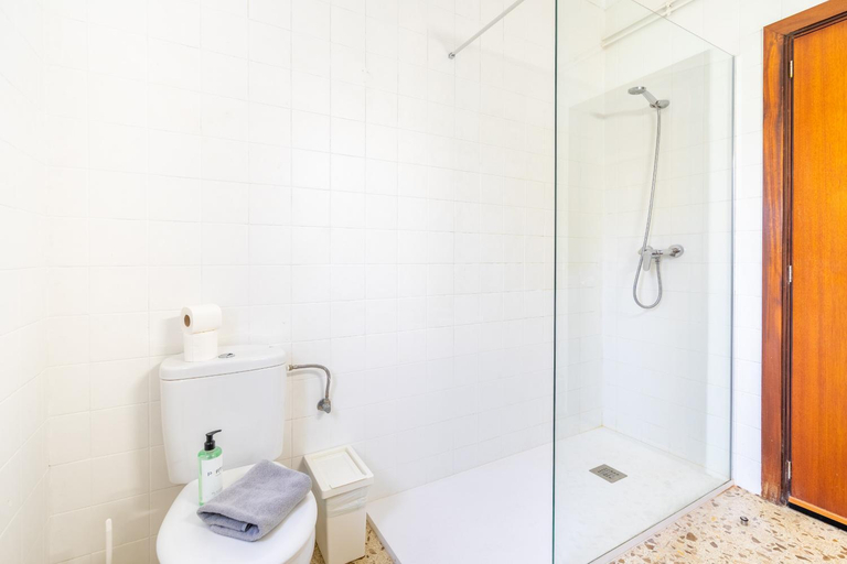 Bathroom 2, Villa Son Veri Miramar, Baleares