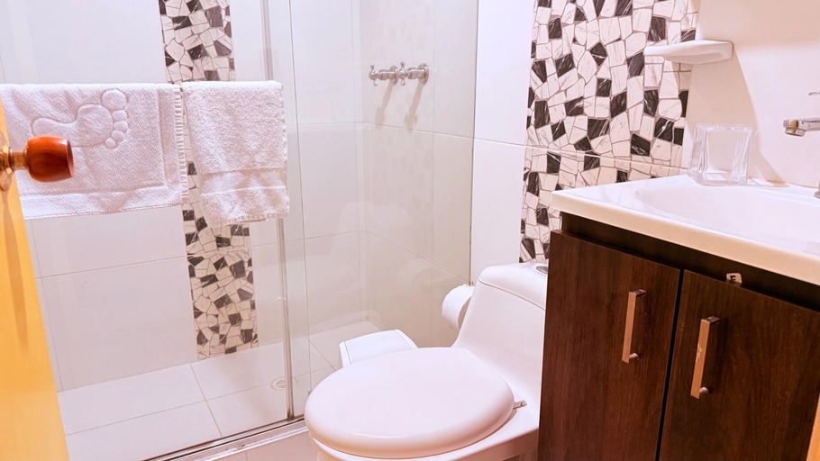 Bathroom 2, casa salento, Salento