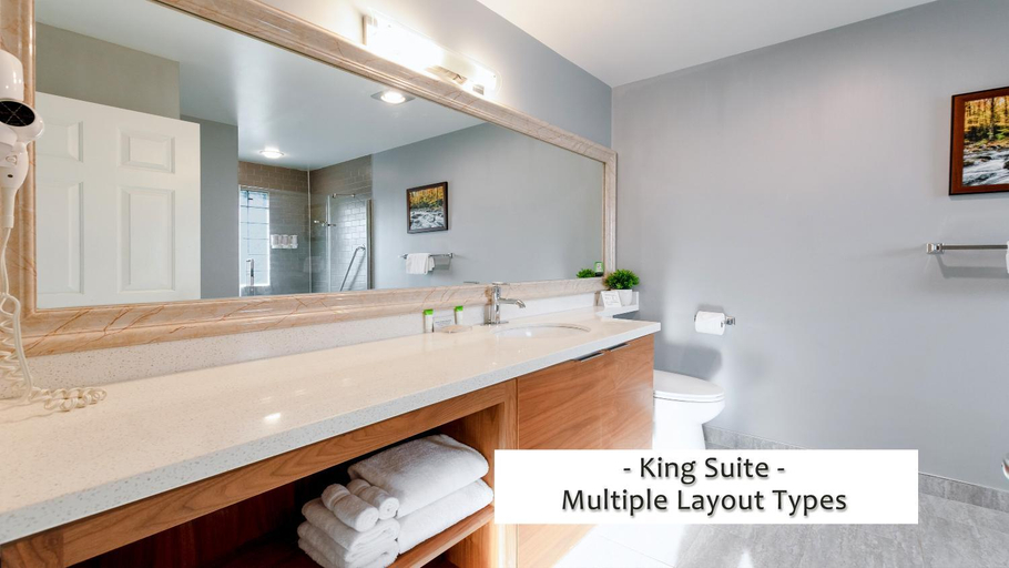 Bathroom 2, Gibsons Garden Hotel, Sunshine Coast