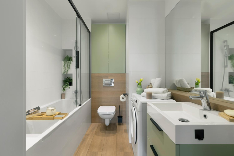 Bathroom 3, Symphony Baltica Towers Apartamenty by INA, Gdańsk City
