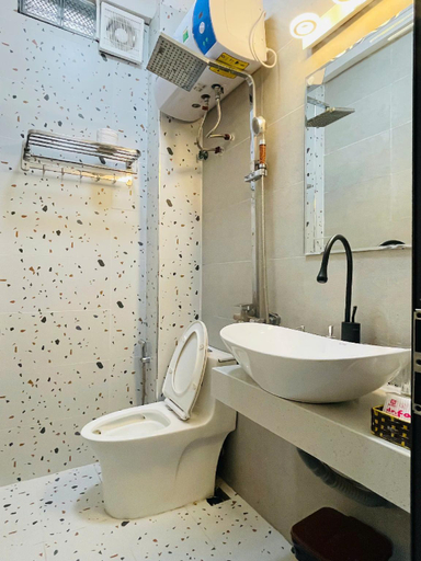 Bathroom, SUPER LOCATION/3BR/20M TO LAKE/ NIGHTMARKET, Hoàn Kiếm