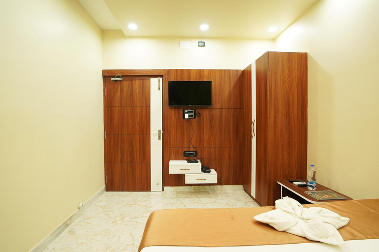 Bedroom 3, PS Luxury HOTEL, Murshidabad