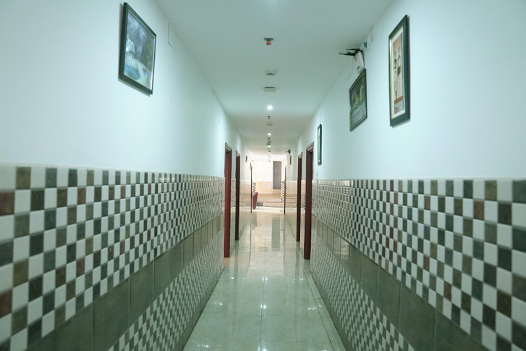 Public Area 2, Hotel Rajdhani, Khordha