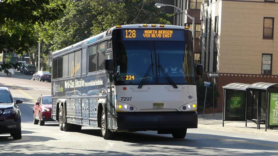 NYC Style Loft Studio Direct Bus to Times Square, North Bergen