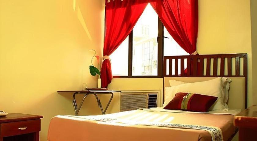 Bedroom 3, Naga Land Hotel, Naga City