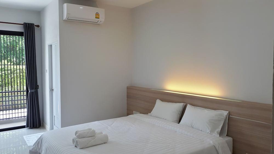 Bedroom 2, Baan Lita, Phimai