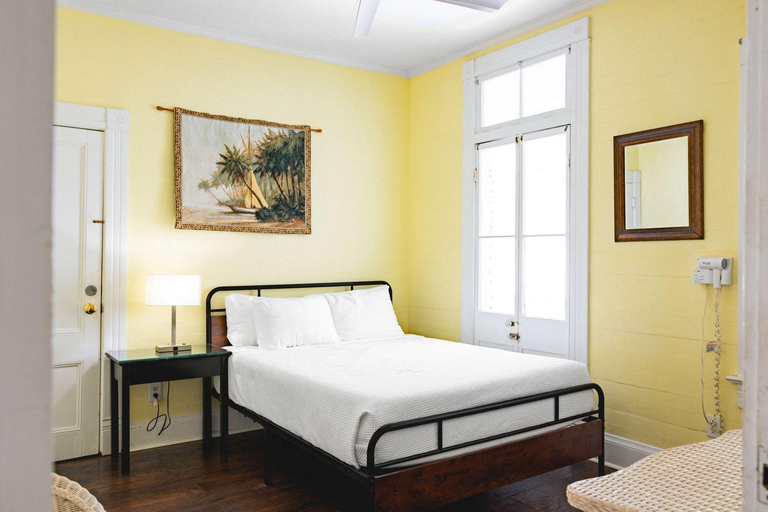 Bedroom 3, Curry House - Rooms 3 & 4, Monroe