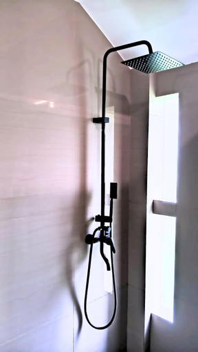 Bathroom, Terra Siargao, General Luna