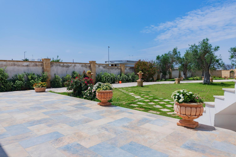 Others 5, Villa Viola, Lecce