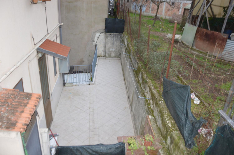 Others 3, Station's Room, Avellino