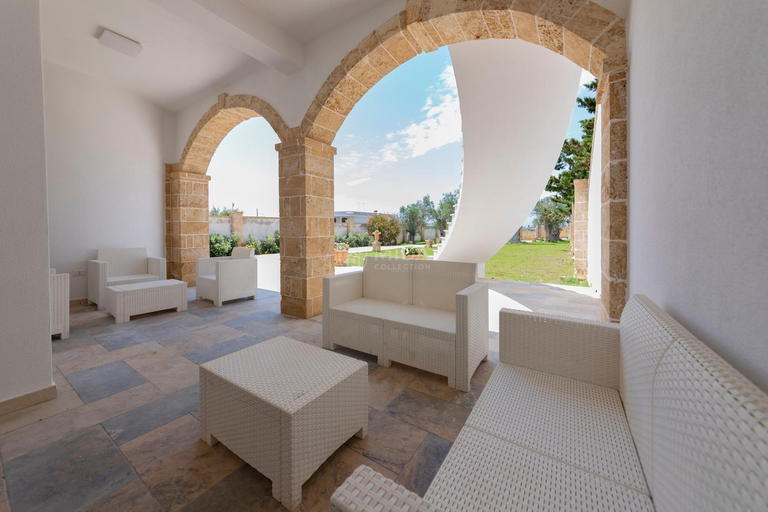 Others 4, Villa Viola, Lecce