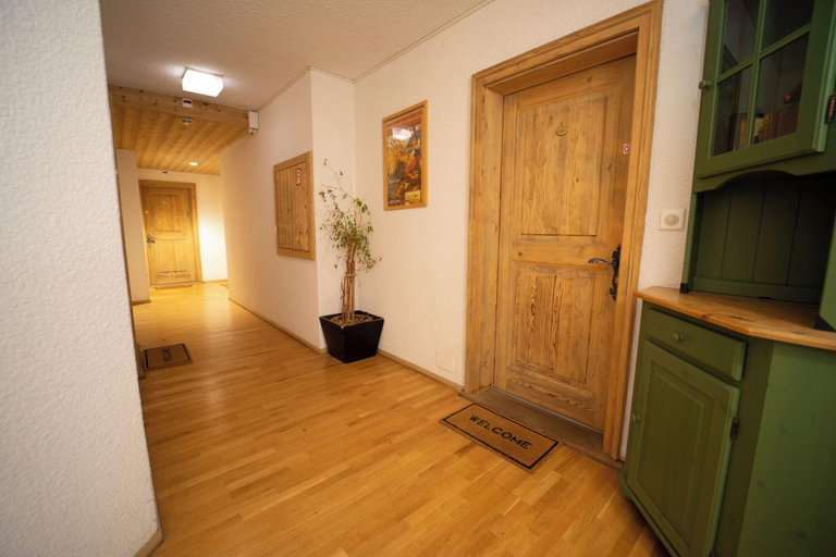 Public Area 2, Hôtel Magrappé, Sion