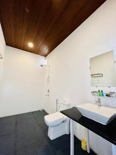 Bathroom, Crystal Goa Turquoise Edition, South Goa