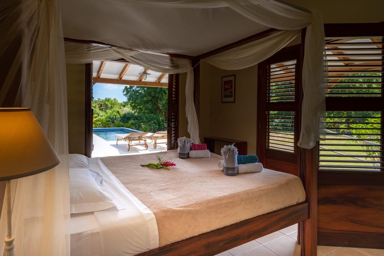 Others 2, Villa Jacaranda, Capesterre-de-Marie-Galante