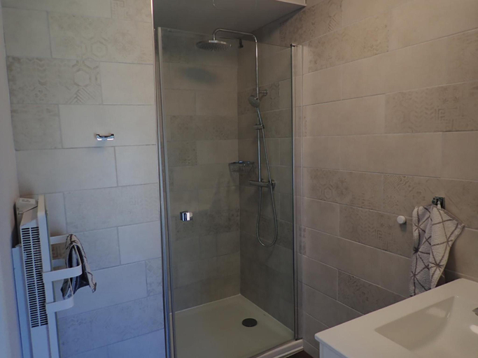 Bathroom 4, La Miramboise, Charente-Maritime