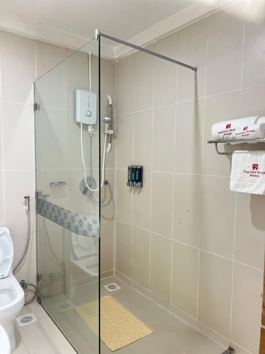Bathroom 4, West Wood Hotel Nairobi, Westlands