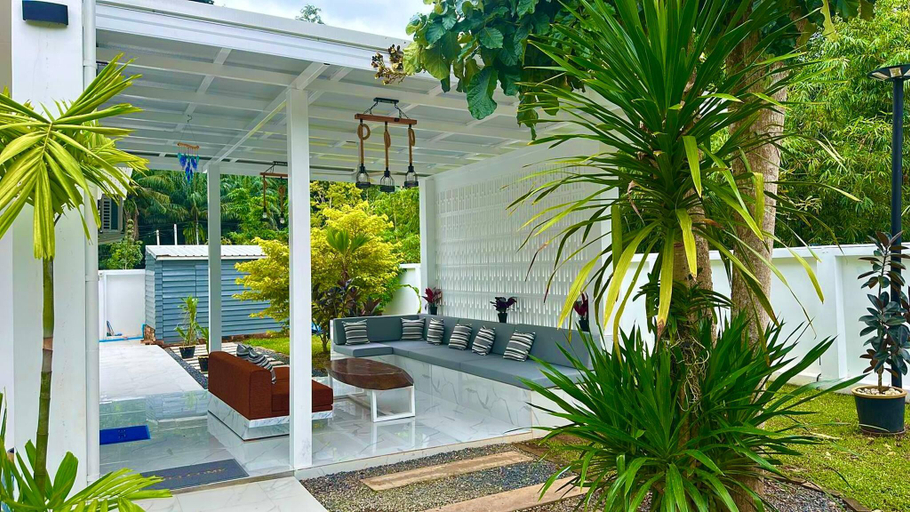 Garden 4, Beautiful villa between jungle, sea and mountain, Mueang Krabi
