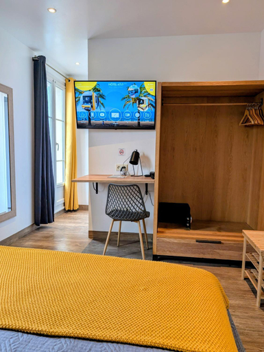 Others 3, H33 Hotel, Alpes-Maritimes