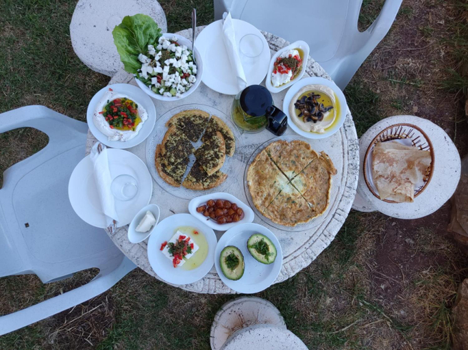 Food & Drinks 4, Sanabl Druze Hospitality