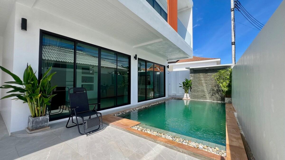 Sport & Beauty 2, Colonial Thai-Style Pool Villa • 2BR • Rawai, Phuket Island