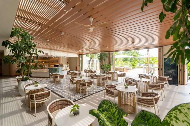 Food & Drinks 2, Swiss-Grand Beach Resort Kuantan, Kuantan