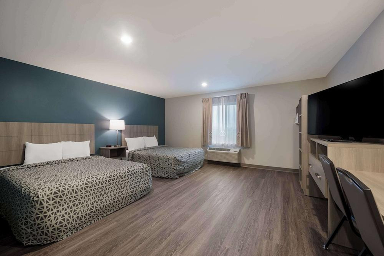 Bedroom 3, WoodSpring Suites Wixom - Novi, Oakland